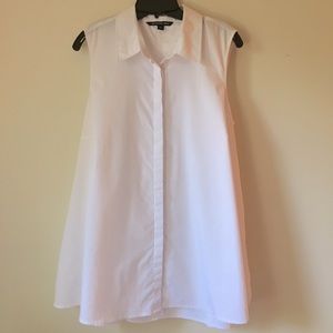 Zach and Rachel Sleeveless Button Down Shirt